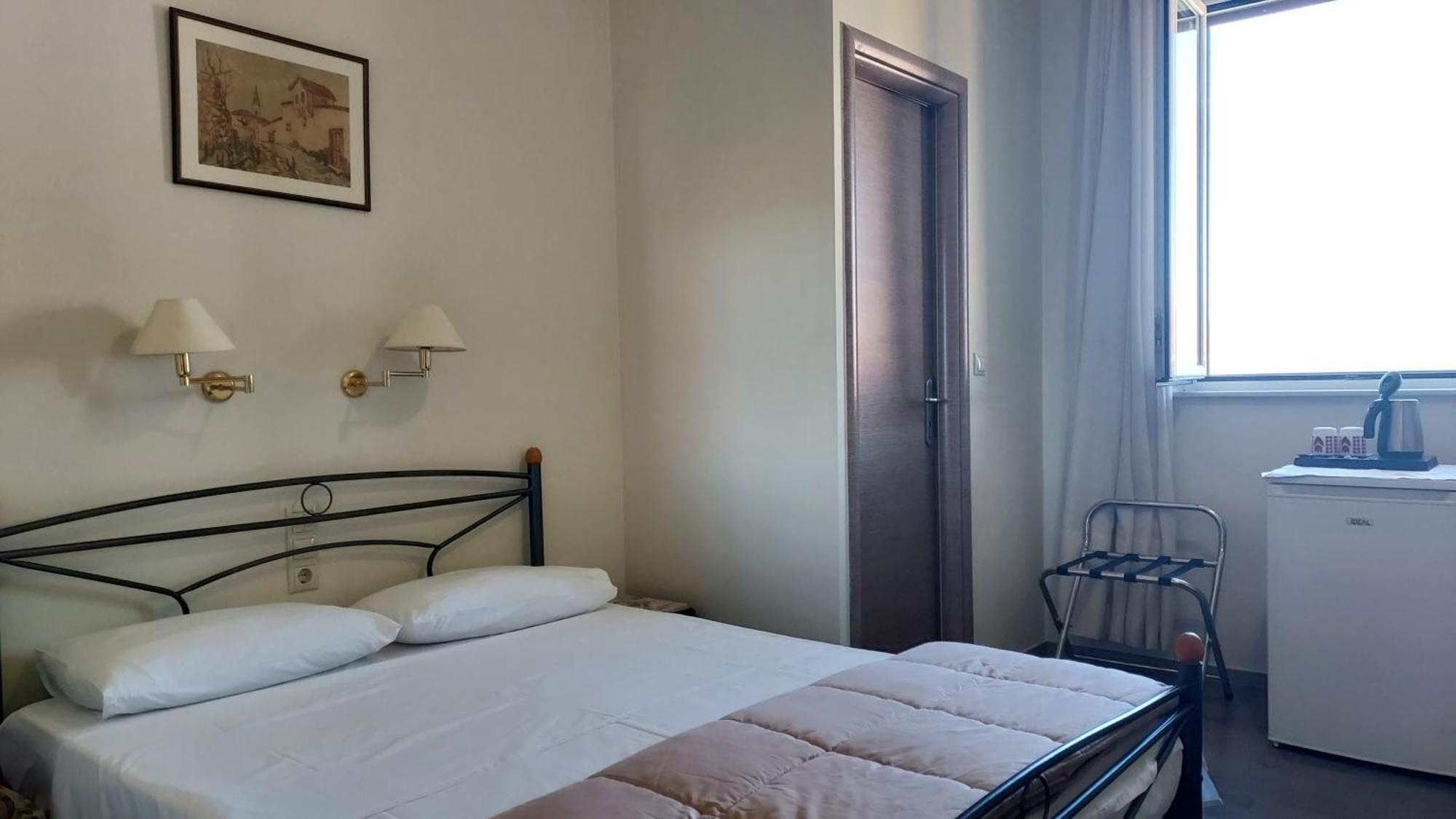 Christina Guest House Mystras Exterior photo